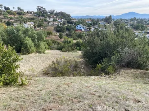 6339 Scimitar Dr, San Diego, CA 92114