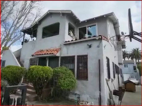 2720 S Sycamore Ave, Los Angeles, CA 90016