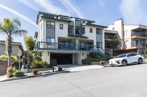 2215 Molino Ave #C, Signal Hill, CA 90755