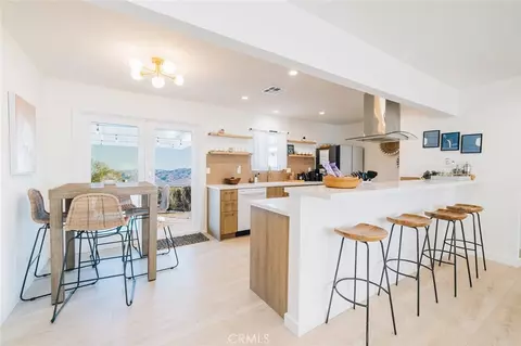 Kitchen - 4883 Avenida La Candela, Joshua Tree, CA 92252 photo 6 of 7