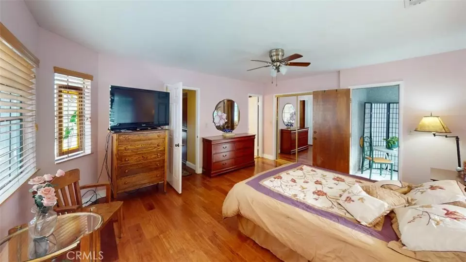 Bedroom - 4345 W 154th St #11, Lawndale, CA 90260 photo 3 of 6