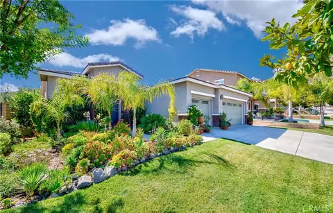 29387 High Ridge Dr, Lake Elsinore, CA 92530