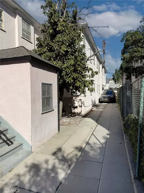 416 E Windsor Rd, Glendale, CA 91205 photo 7
