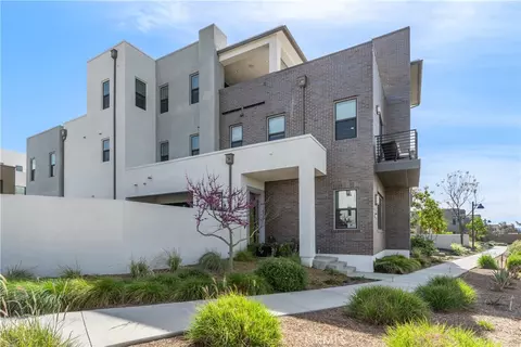 155 Novel, Irvine, CA 92618