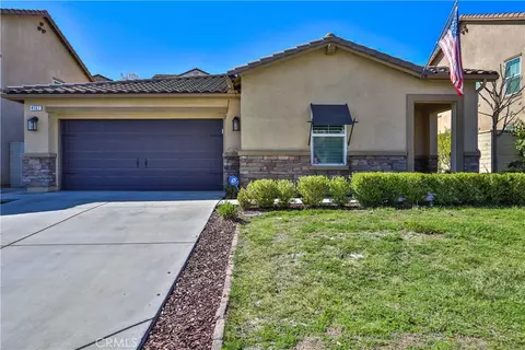 4167 Isabella Cir, Lake Elsinore, CA 92530