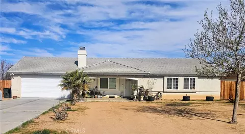 14506 Iroquois Rd, Apple Valley, CA 92307