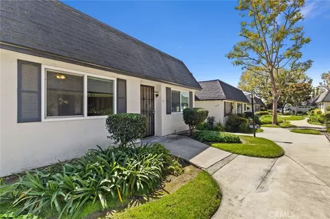 1324 Victoria Dr #9, Fullerton, CA 92831