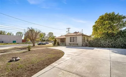 8503 Newcastle Ave, Northridge, CA 91325