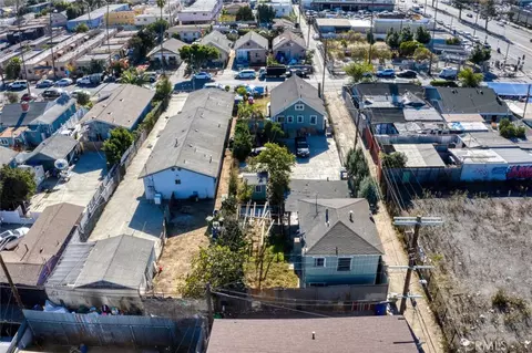 947 81, Los Angeles, CA 90044