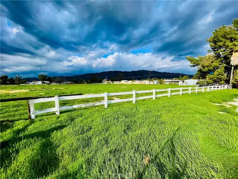 1380 Cottonwood Ave, San Jacinto, CA 92582