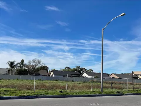 5754 Tilton Ave, Jurupa Valley, CA 92509