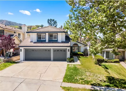 1212 Goldenview Dr, Corona, CA 92882