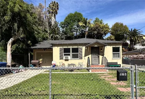 974 W 5th St, San Pedro, CA 90731
