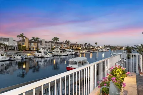 354 Salta Verde Pt, Long Beach, CA 90803