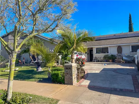 4434 E Silverleaf Ave, Orange, CA 92869