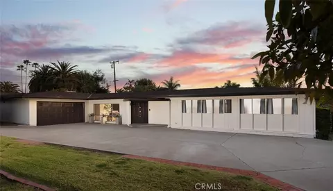 1024 SE Skyline Dr, North Tustin, CA 92705