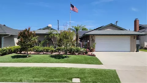 943 Berkenstock Ln, Placentia, CA 92870