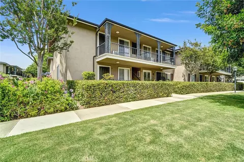 660 S Glassell St #54, Orange, CA 92866