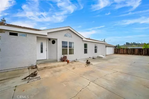 309 Mohr St, Lake Elsinore, CA 92530