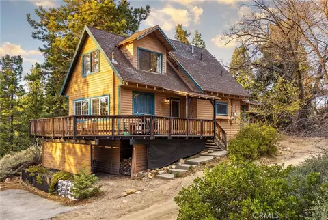 33348 Robin Dr, Green Valley Lake, CA 92341