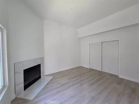 Living - 70 Harkness Ave #4, Pasadena, CA 91106 photo 1 of 4