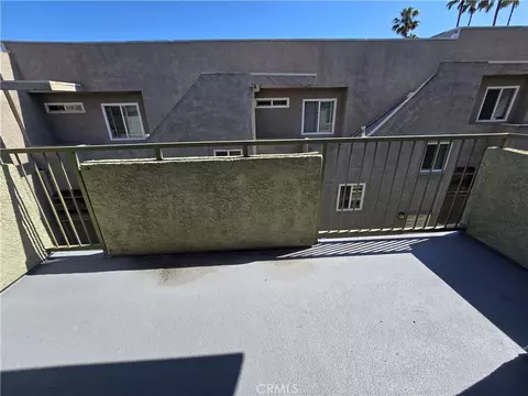 Exterior - 70 Harkness Ave #4, Pasadena, CA 91106 photo 2 of 3