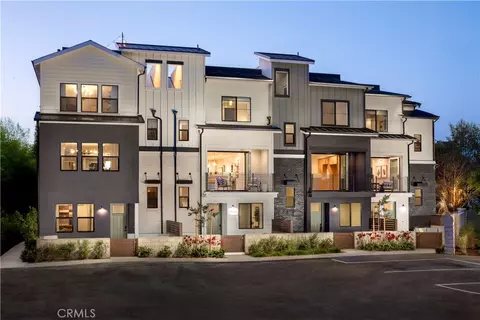 19041 Main St #109, Huntington Beach, CA 92648