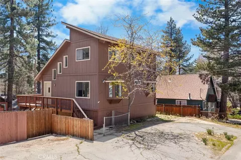 32947 Squirrel Ln, Arrowbear, CA 92308