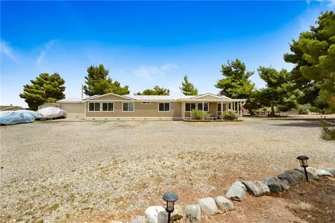 9657 Candy Ct, Phelan, CA 92371 photo 1
