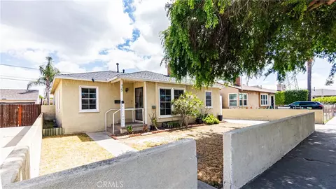 829 E 246th St, Wilmington, CA 90744