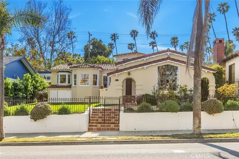 209 Ximeno Ave, Long Beach, CA 90803