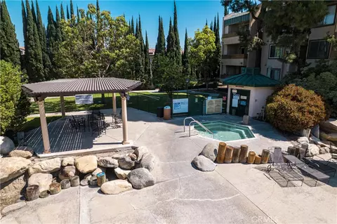 12141 Centralia St #208, Lakewood, CA 90715