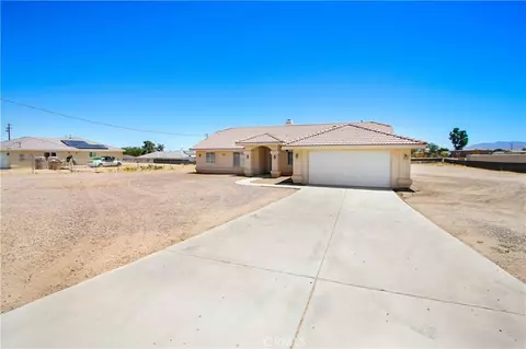 Exterior - 11949 Hawthorne Ave, Hesperia, CA 92345 photo 2 of 3
