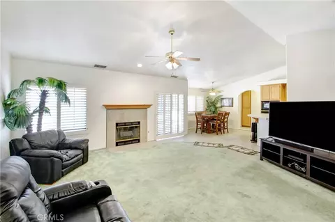 Living - 11949 Hawthorne Ave, Hesperia, CA 92345 photo 1 of 4