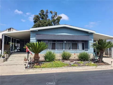 2201 Lake View Dr #20, La Habra, CA 90631