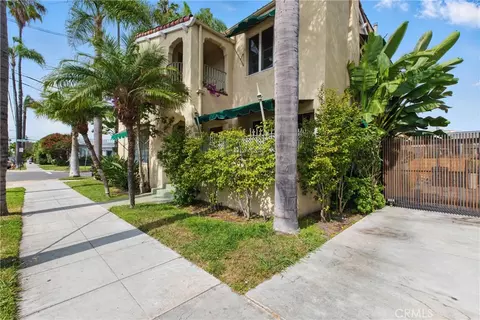 236 Temple Ave, Long Beach, CA 90803