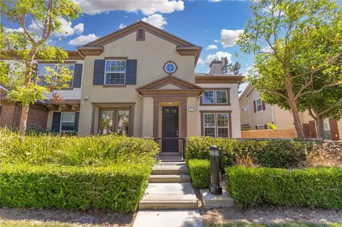 1410 Lexington St, Tustin, CA 92782