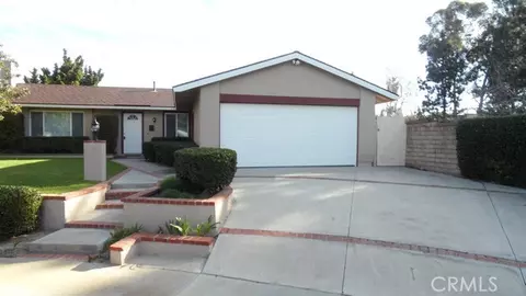 4832 Via Frondosa, Yorba Linda, CA 92886