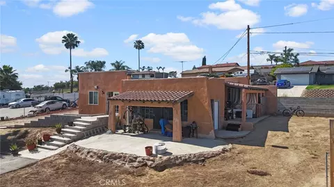 8035 Santa Rita St, Corona, CA 92881