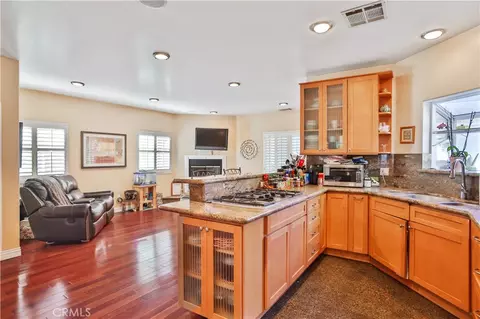 405 W Ellis Ave, Inglewood, CA 90302