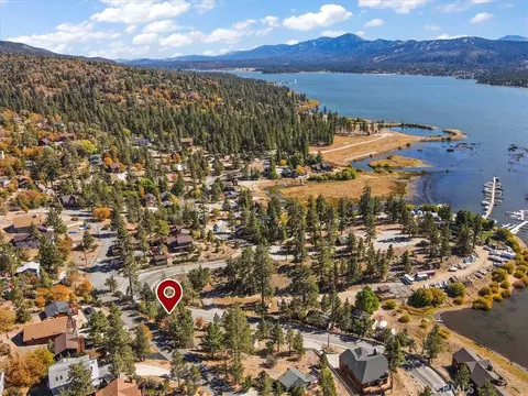 39337 Garden Pl, Fawnskin, CA 92333
