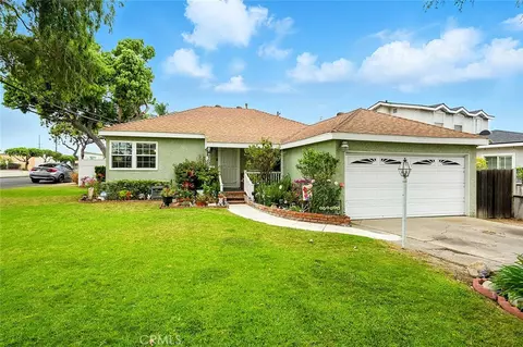 4303 E De Ora Way, Long Beach, CA 90815