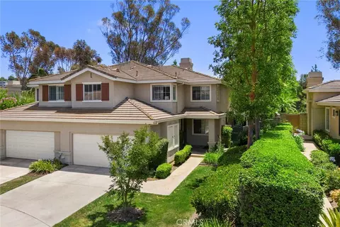 1320 Canterbury Ln, Fullerton, CA 92831