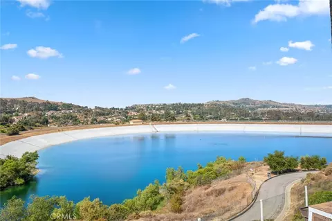 7012 E Viewpoint Ln, Anaheim, CA 92807