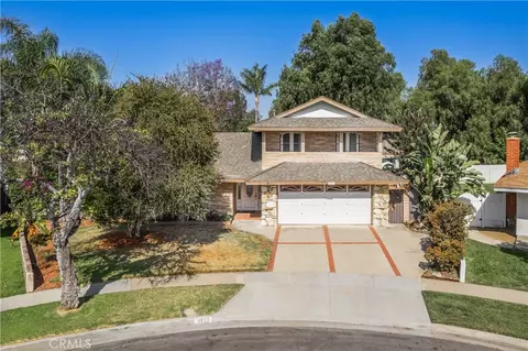 4864 E Mckinnon Dr, Anaheim, CA 92807