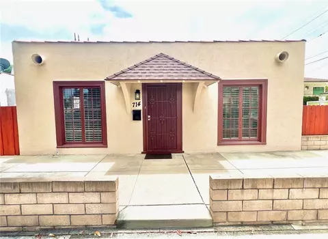 714 E Chapman Ave, Fullerton, CA 92831