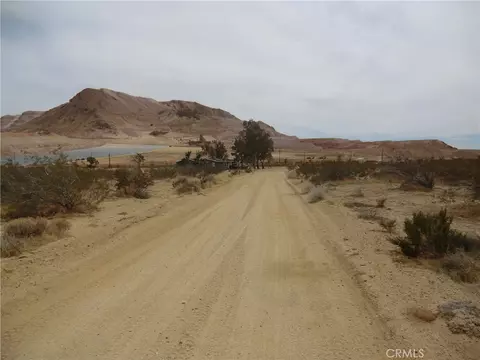 12220 Stevenson St, Mojave, CA 93501