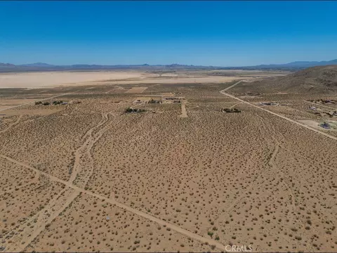 30330 Exeter St, Lucerne Valley, CA 92356