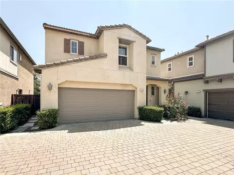116 W Cork Tree Dr, Orange, CA 92865