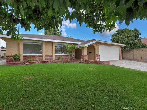 13401 Shooting Star Cir, Westminster, CA 92683